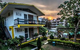 The Hosteller Rishikesh Tapovan